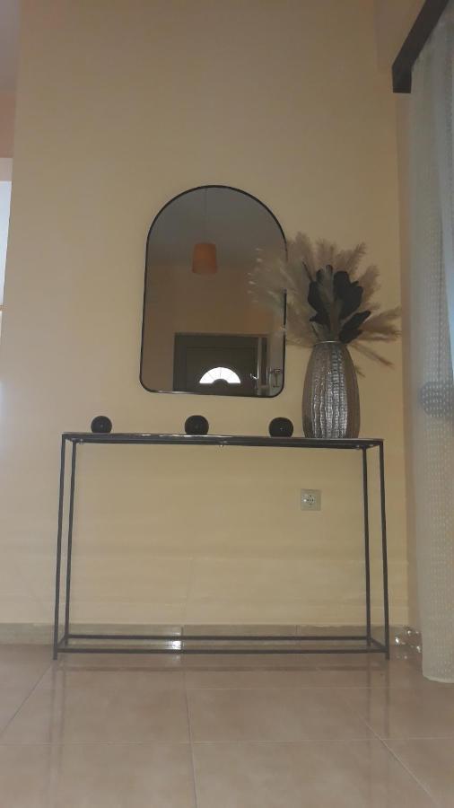 Libyan Sea Luxury Apartment 1 เอียราเปตรา ภายนอก รูปภาพ