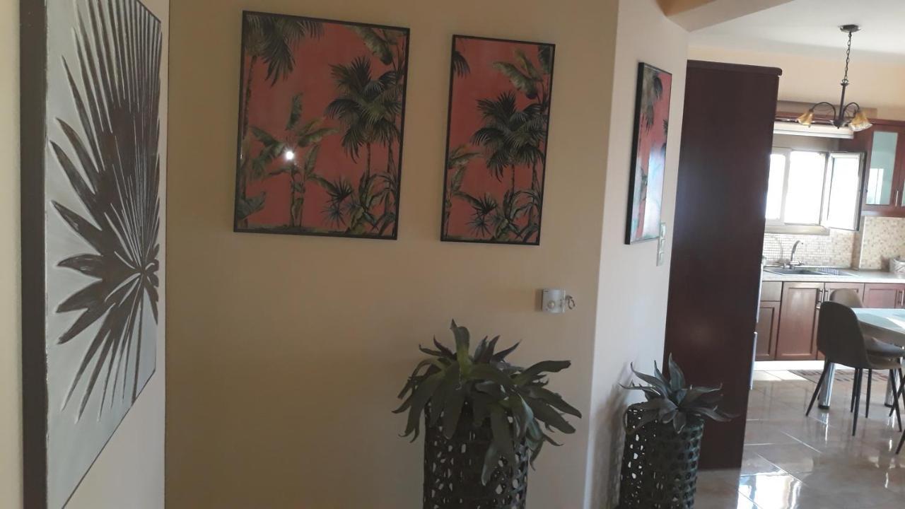 Libyan Sea Luxury Apartment 1 เอียราเปตรา ภายนอก รูปภาพ